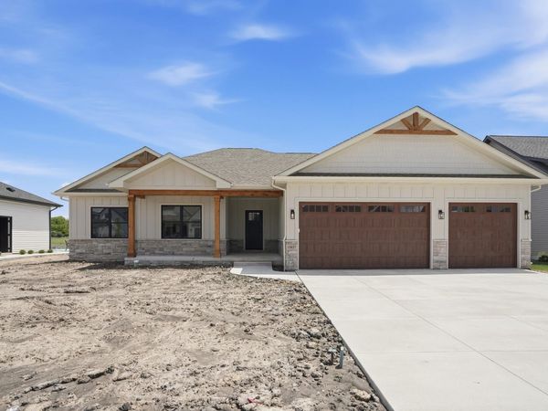 13437 Lakeside Boulevard , Cedar Lake, IN 46303