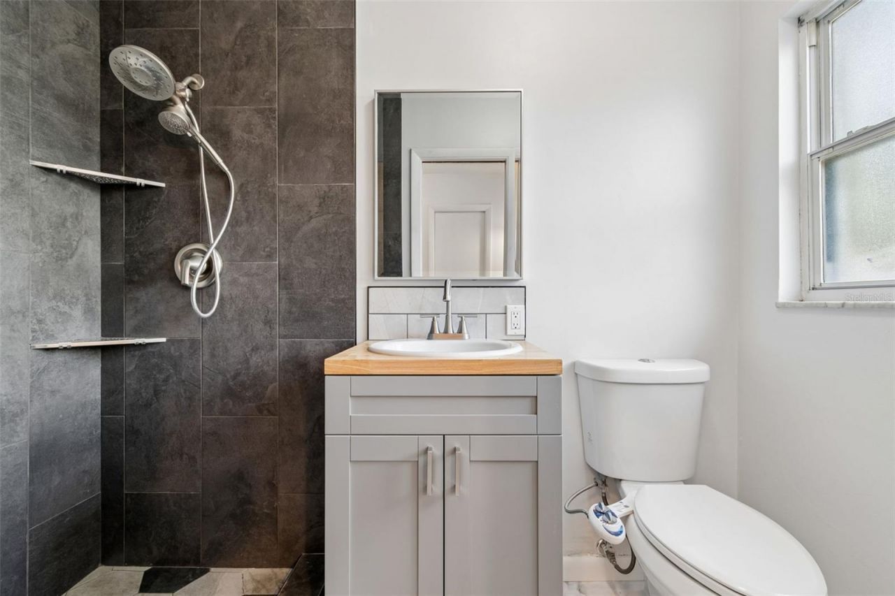 503 Rollingview Drive , Temple Terrace, FL 33617 Photo