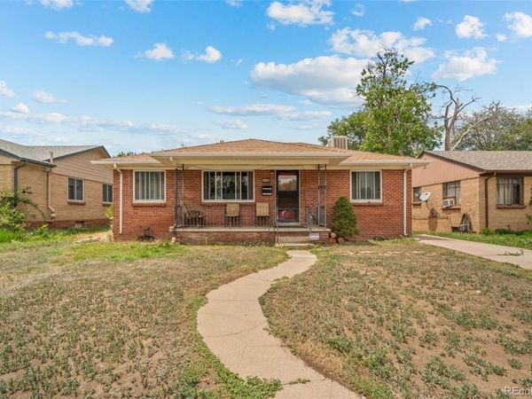 2351 Jamaica Street, Aurora, CO 80010