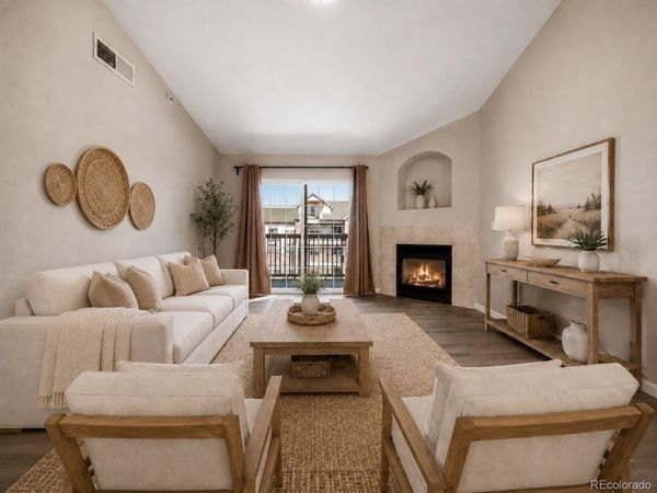 7440 S Blackhawk Street, Unit 7-305, Englewood, CO 80112