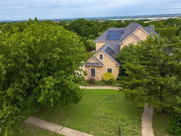 2785 S Lakeview Drive, Cedar Hill, TX 75104