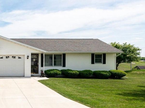 917 Rose STREET, Cashton, WI 54619