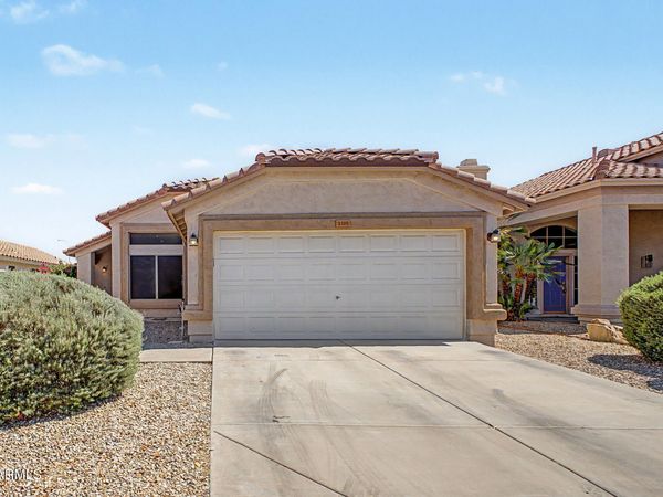 1315 W KINGBIRD Drive, Chandler, AZ 85286