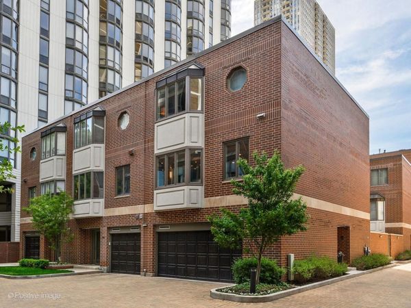 1740 N Clark Street , Unit 1724, Chicago, IL 60614