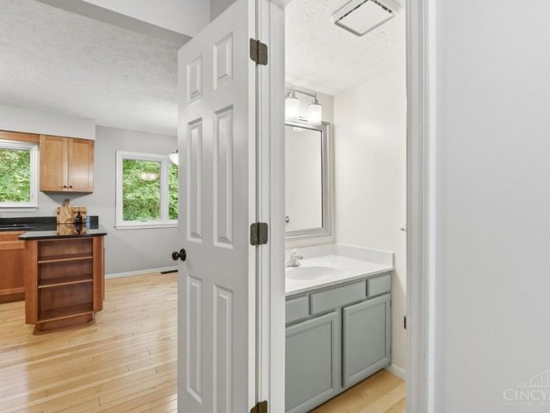 6910 Rushwood Court, West Chester, OH 45241 Photo 27