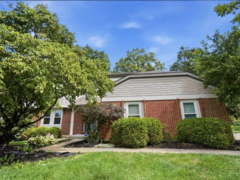 6910 Rushwood Court, West Chester, OH 45241 Photo 4