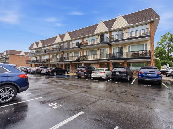 108 Atlantic , Lynbrook, NY 11563