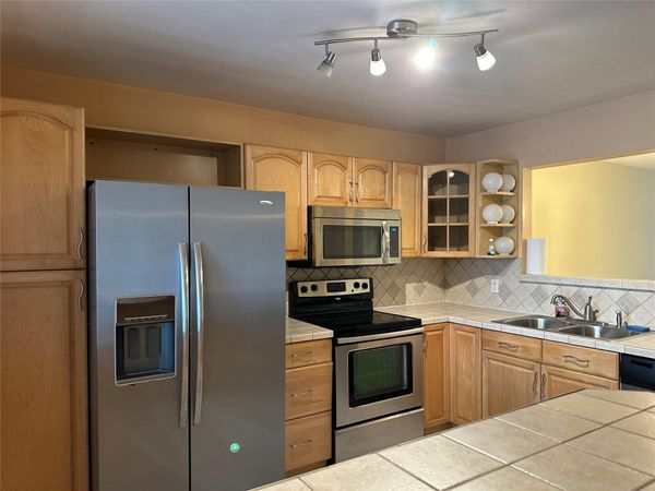 310 Racquet Club Road, Unit 103, Weston, FL 33326