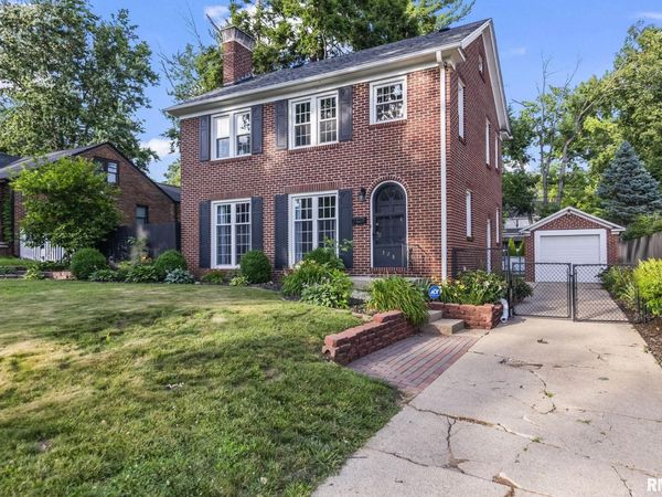 328 S Westlawn Avenue, Decatur, IL 62522