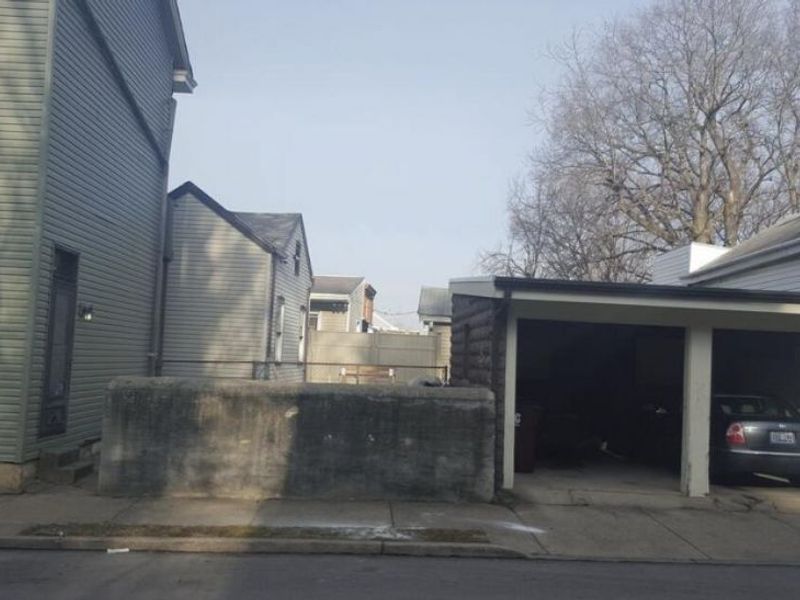 639 Watkins Street, Covington, KY 41011 Photo 8