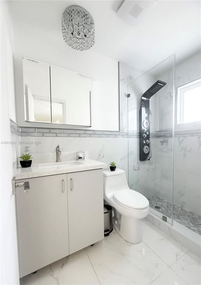 Please Call For Address, Miami, FL 33193 Photo