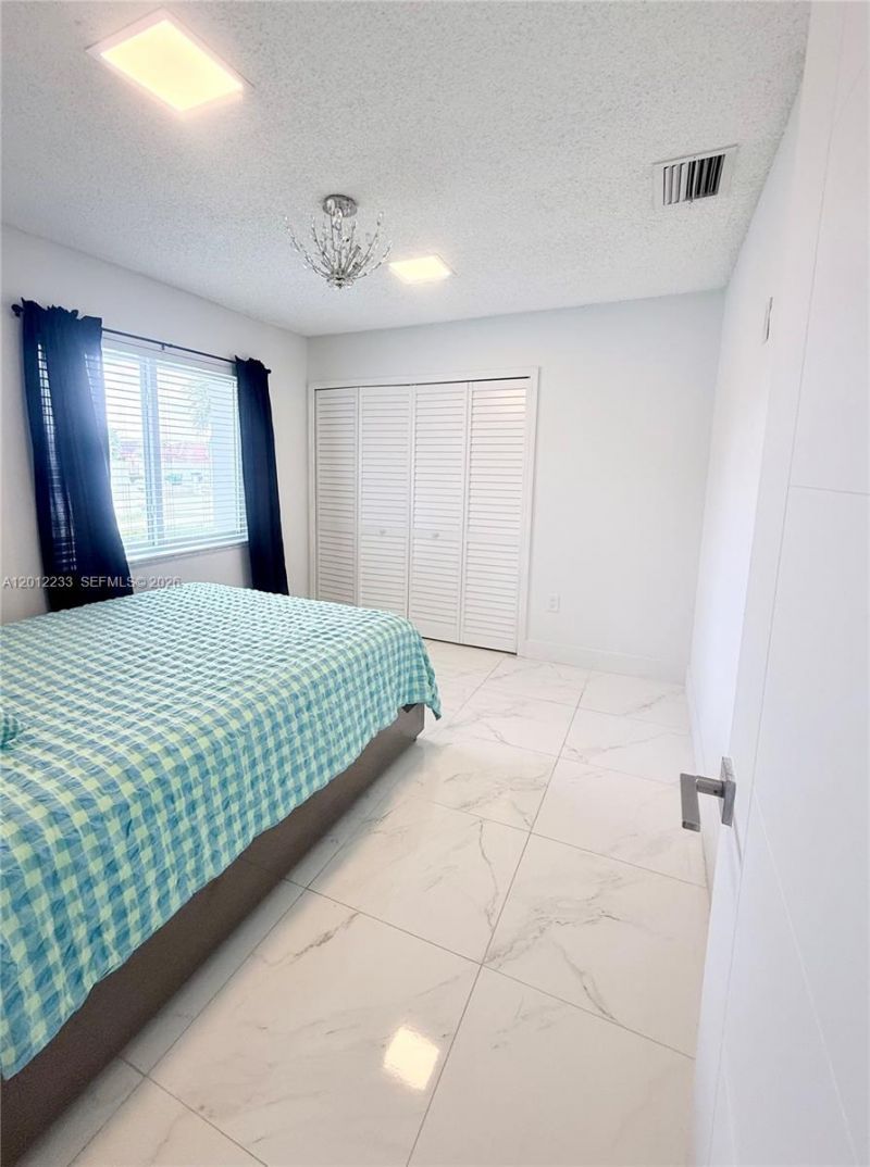 Please Call For Address, Miami, FL 33193 Photo