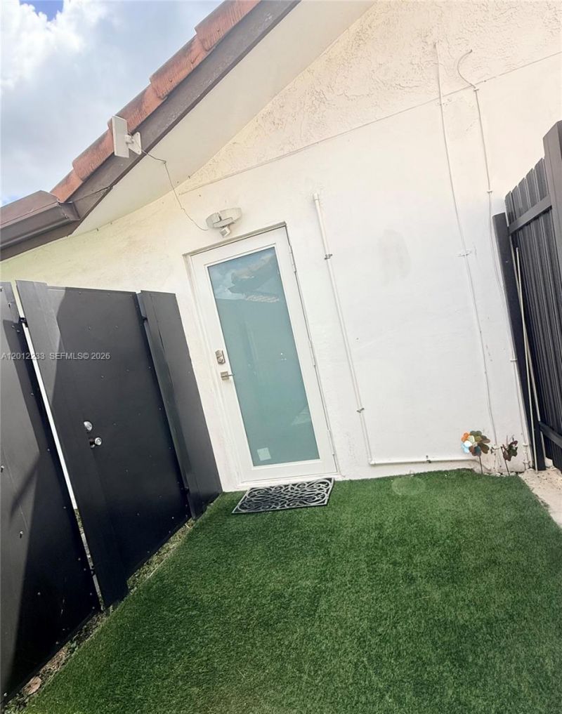 Please Call For Address, Miami, FL 33193 Photo