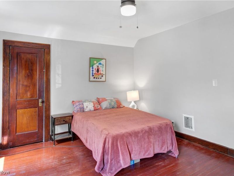3404 Montclair Avenue, Cleveland, OH 44109 Photo 12