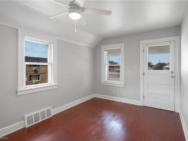 3404 Montclair Avenue, Cleveland, OH 44109 Photo 15