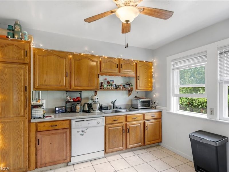3404 Montclair Avenue, Cleveland, OH 44109 Photo 21