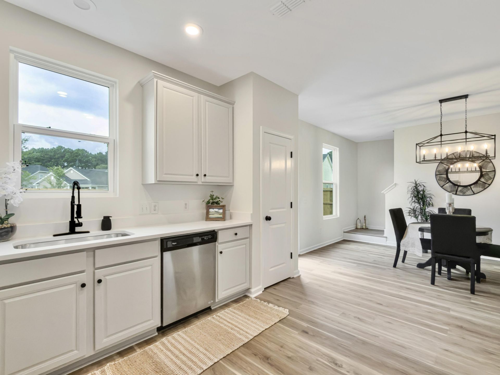 266 Oglethorpe Circle Photo 18
