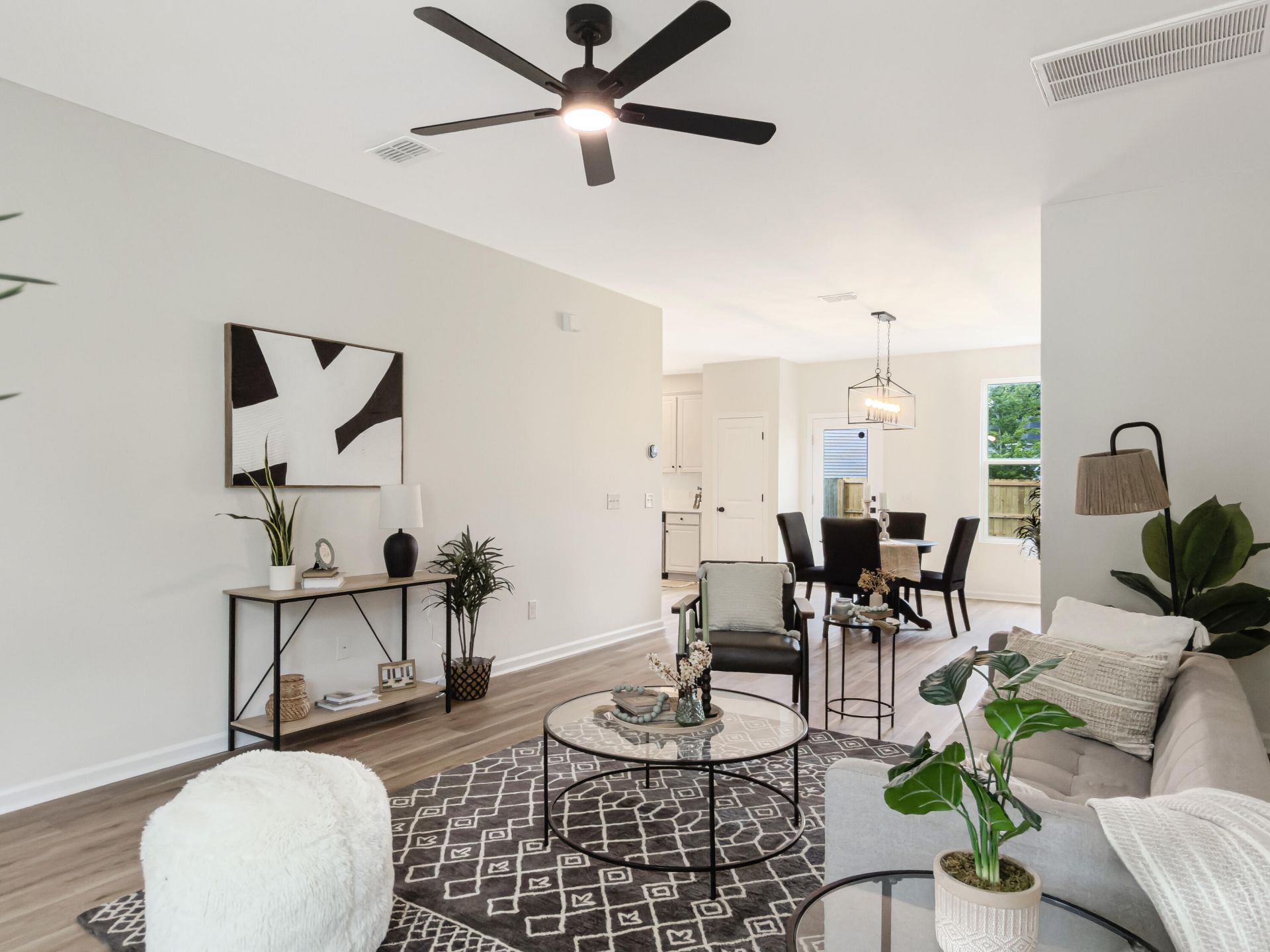 266 Oglethorpe Circle Photo 5