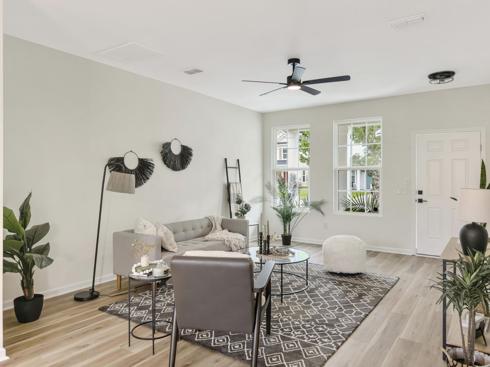 266 Oglethorpe Circle Photo 7