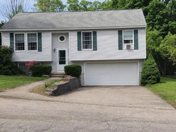 29 Sherburne Street, Manchester, NH 03104