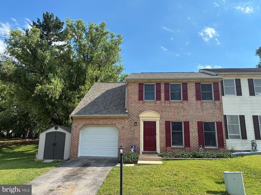 220 Boxwood Road, Manchester, PA 17345 Main Photo