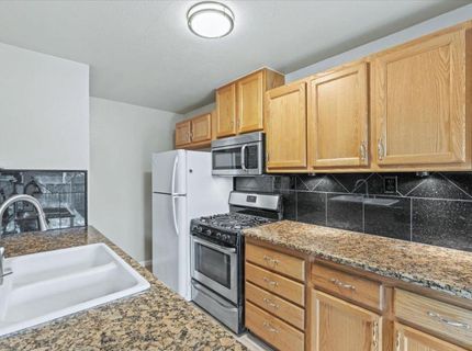 4706 Greenholme Dr #2, Unit 2, Sacramento, CA 95842 Photo