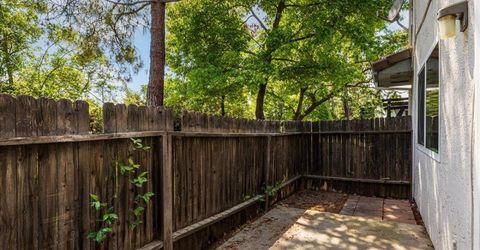 4706 Greenholme Dr #2, Unit 2, Sacramento, CA 95842 Photo