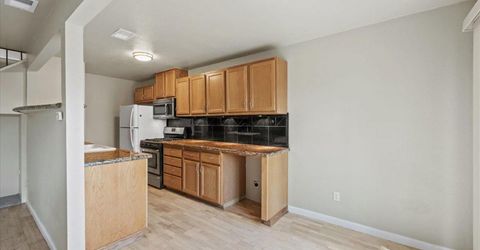 4706 Greenholme Dr #2, Unit 2, Sacramento, CA 95842 Photo
