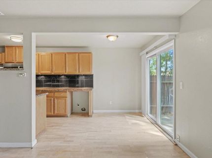 4706 Greenholme Dr #2, Unit 2, Sacramento, CA 95842 Photo
