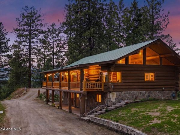 480 Natures Way , Bonners Ferry, ID 83805