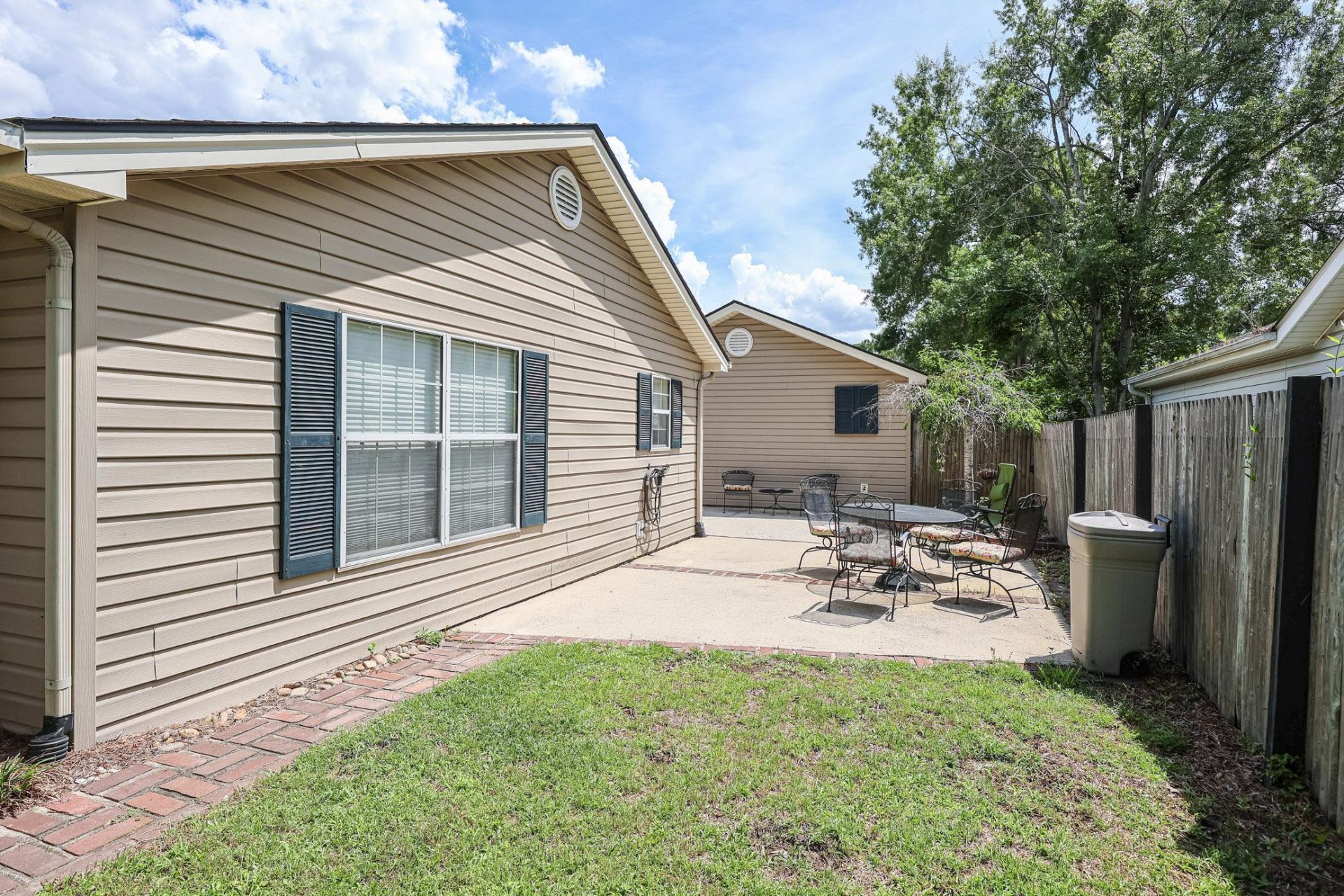 3808 Williamson Circle  Photo 24