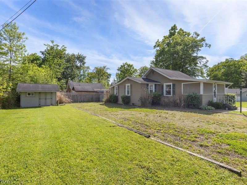 241 Tanglewood Trail , Chippewa Lake, OH 44215 Photo 4