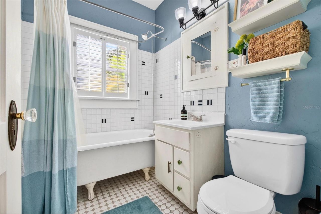 227 11th Avenue Ne, Saint Petersburg, FL 33701 Photo