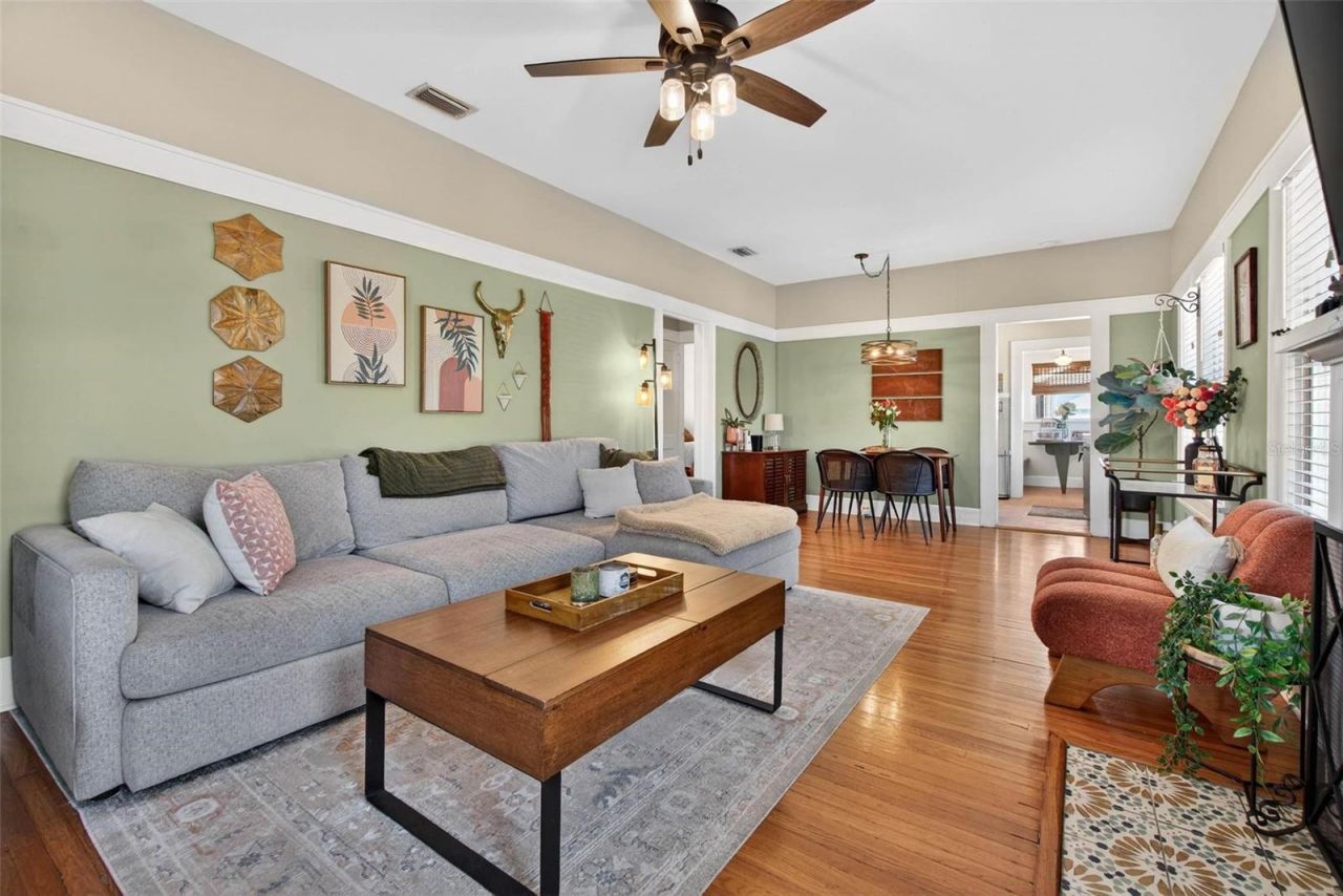 227 11th Avenue Ne, Saint Petersburg, FL 33701 Photo