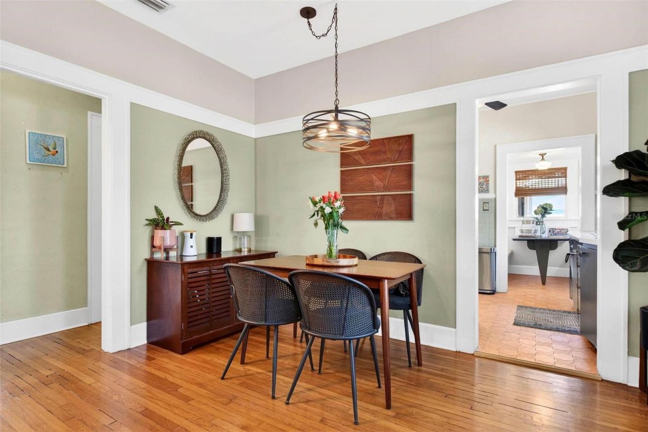 227 11th Avenue Ne, Saint Petersburg, FL 33701 Photo