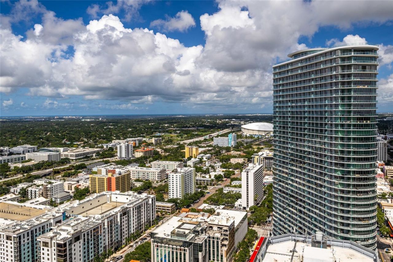 275 1st Avenue S, Unit 3908, Saint Petersburg, FL 33701 Photo