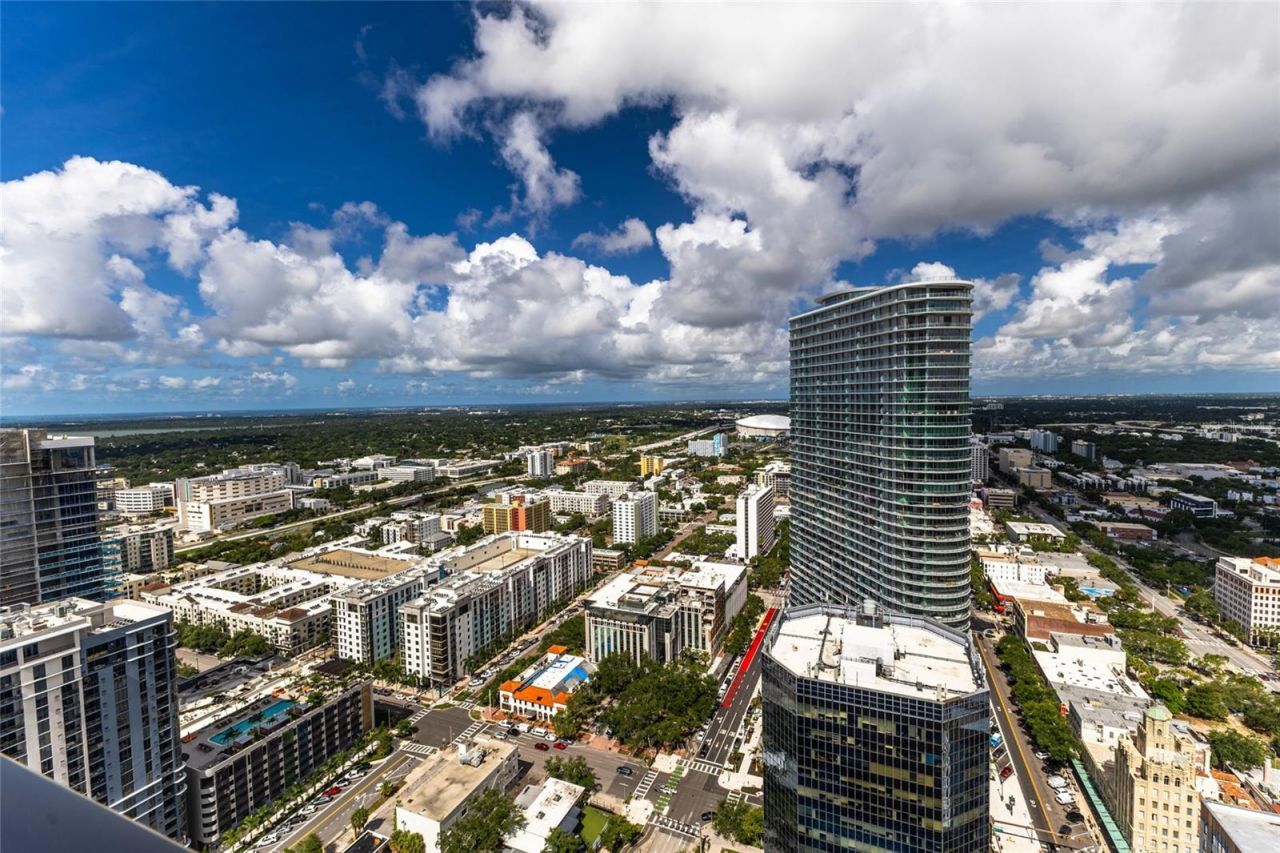 275 1st Avenue S, Unit 3908, Saint Petersburg, FL 33701 Photo