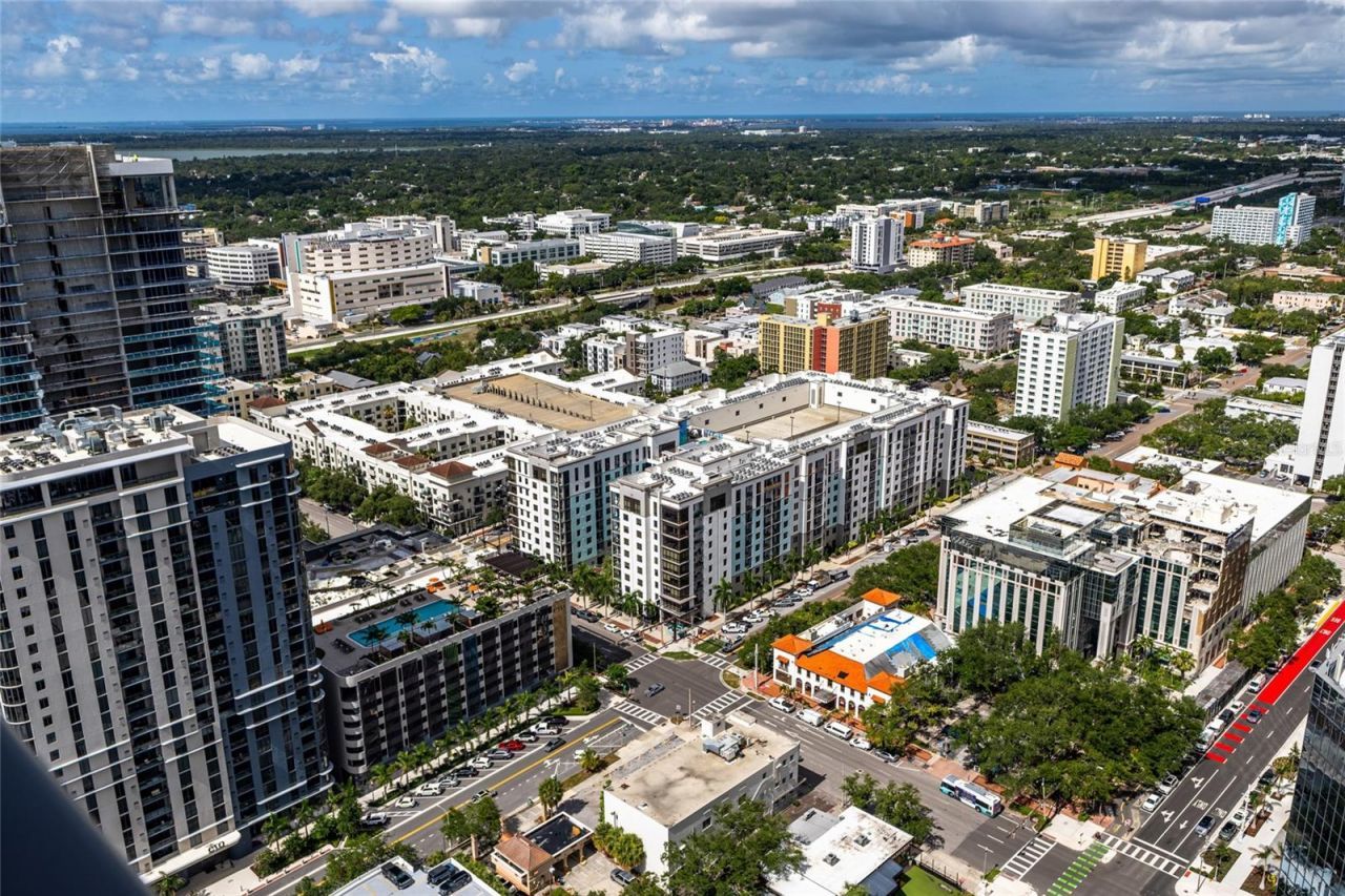 275 1st Avenue S, Unit 3908, Saint Petersburg, FL 33701 Photo