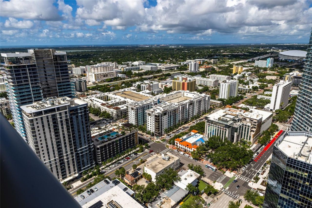 275 1st Avenue S, Unit 3908, Saint Petersburg, FL 33701 Photo
