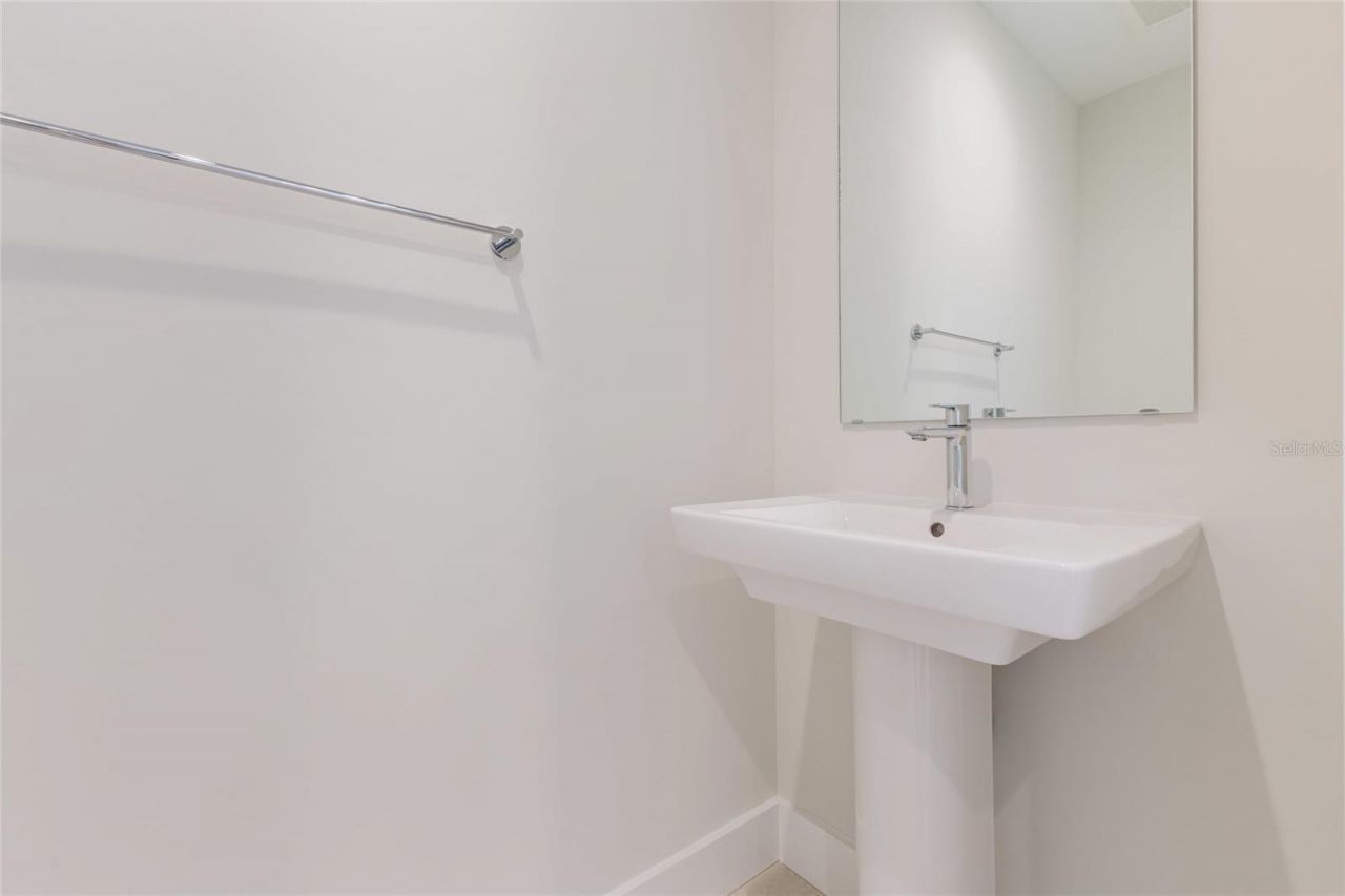 275 1st Avenue S, Unit 3908, Saint Petersburg, FL 33701 Photo