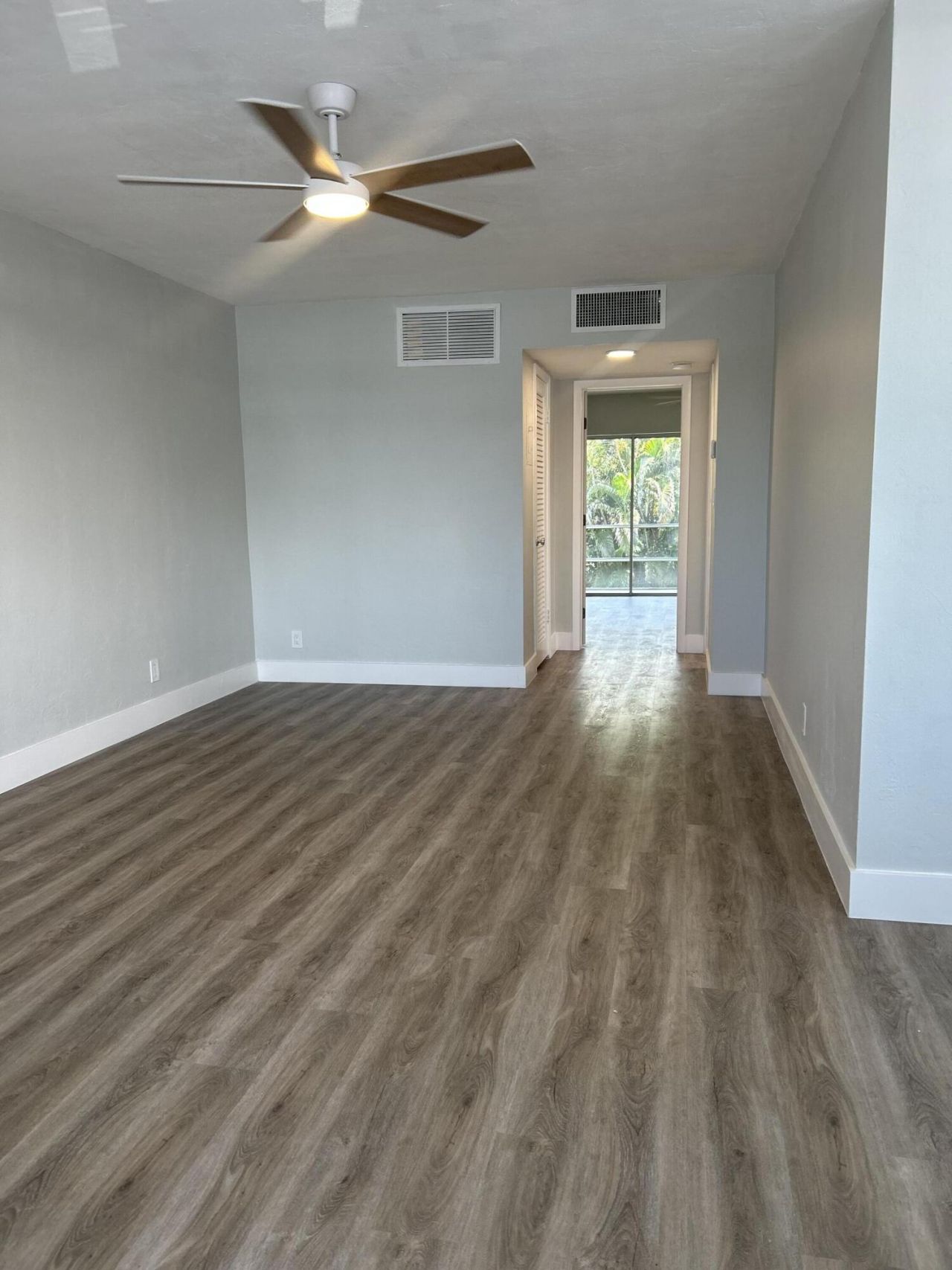 1980 Sunset Avenue, Unit 12, Lake Worth Beach, FL 33461 Photo