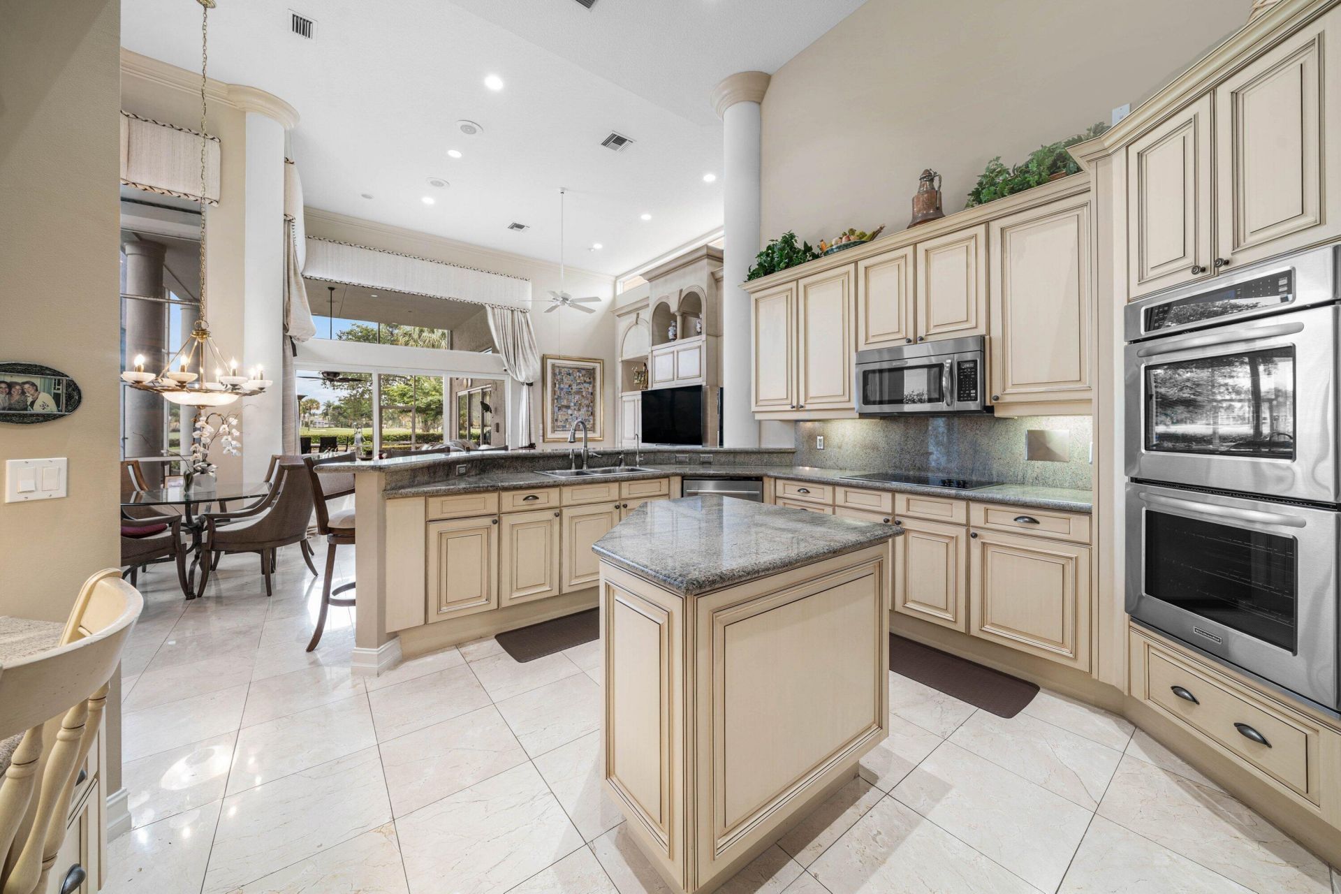 61 St George Place, Palm Beach Gardens, FL 33418 Photo