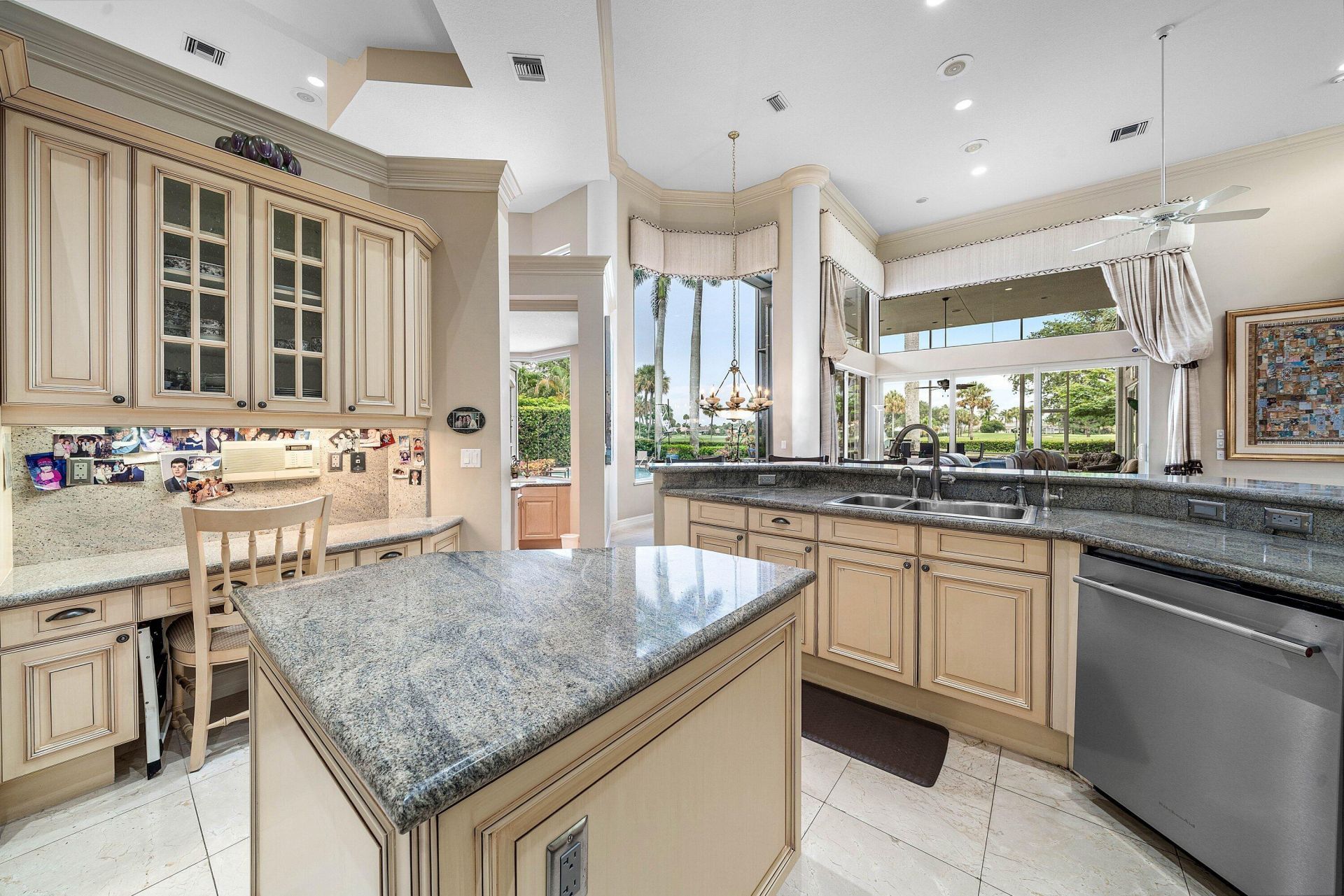 61 St George Place, Palm Beach Gardens, FL 33418 Photo