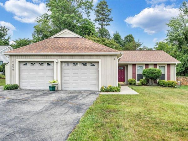 7029 Autumn Wood LN, Roanoke, VA 24019