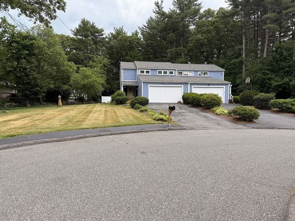7 Tropeano Ct, Unit 7, Bellingham, MA 02019