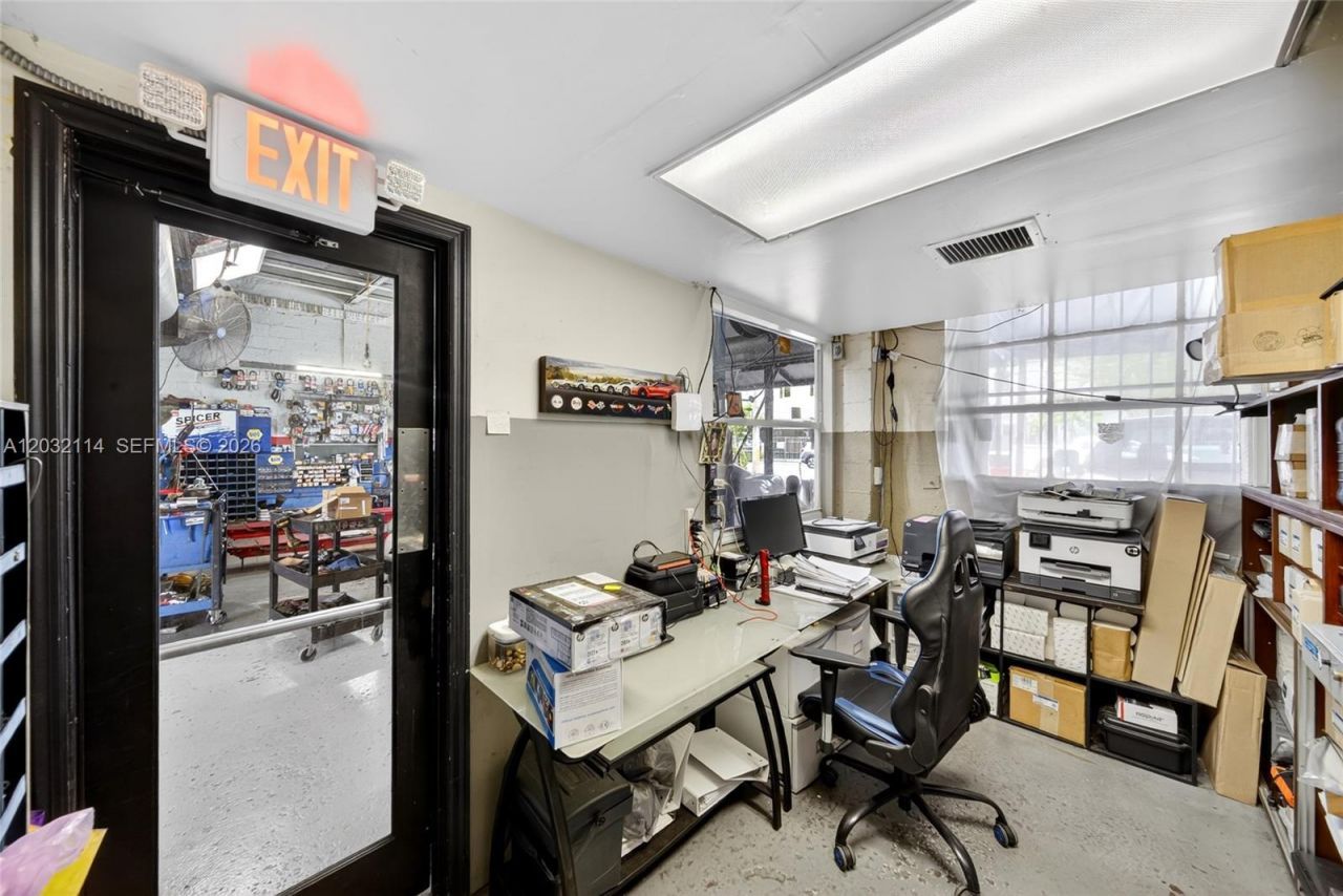 Please Call For Address, Miami, FL 33130 Photo