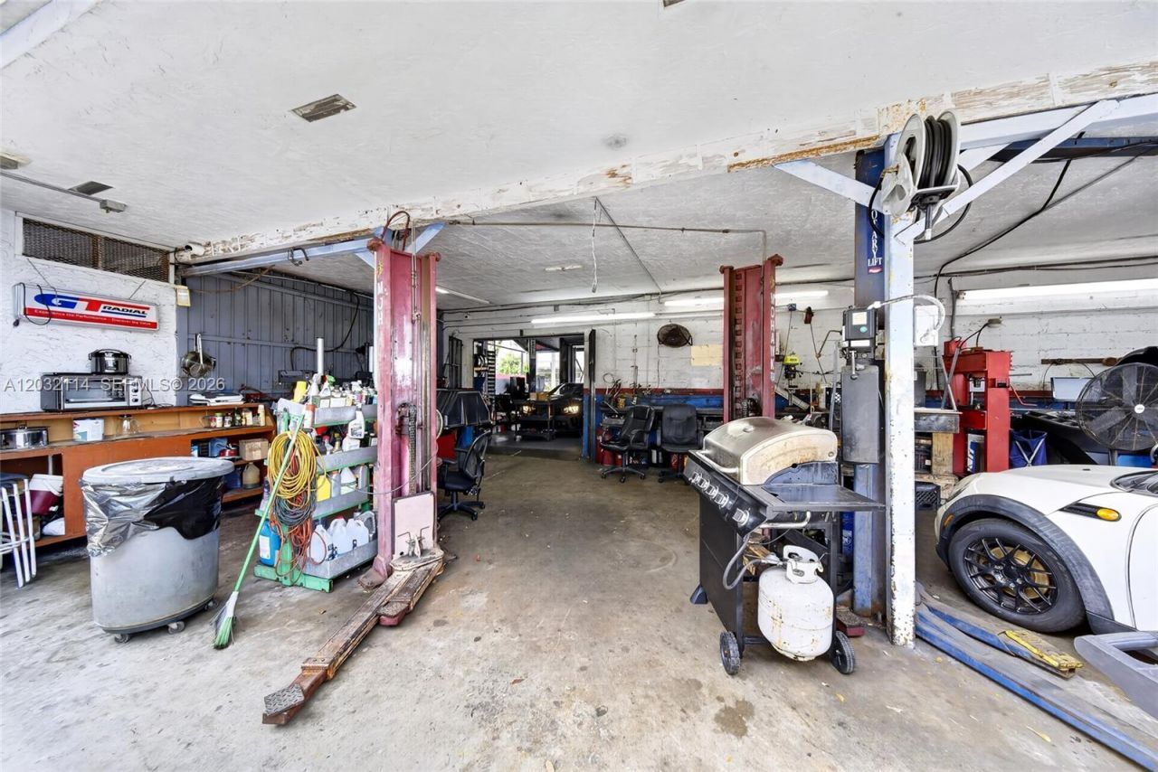 Please Call For Address, Miami, FL 33130 Photo