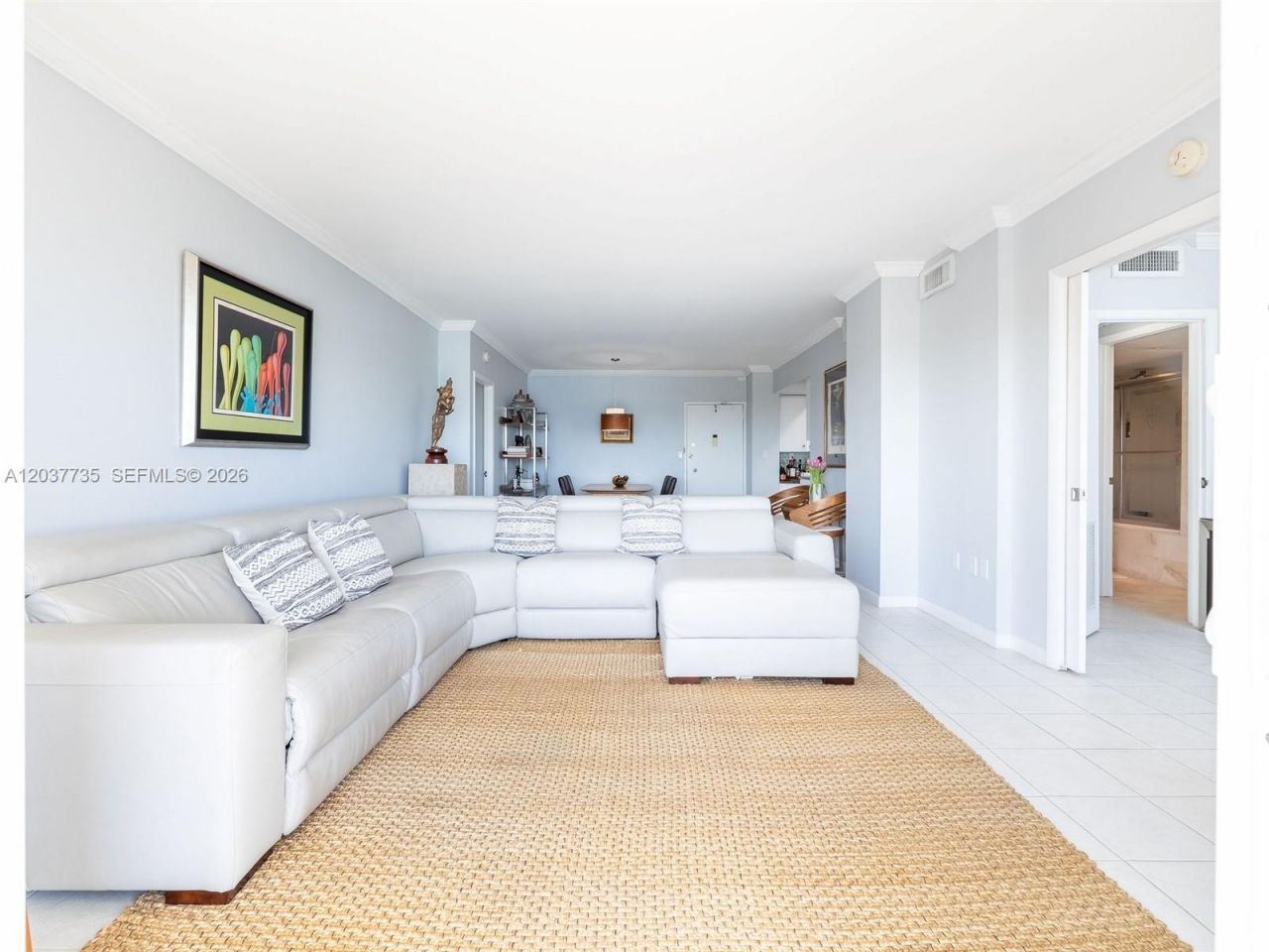 500 Bayview Dr, Unit 1520, Sunny Isles Beach, FL 33160 Photo