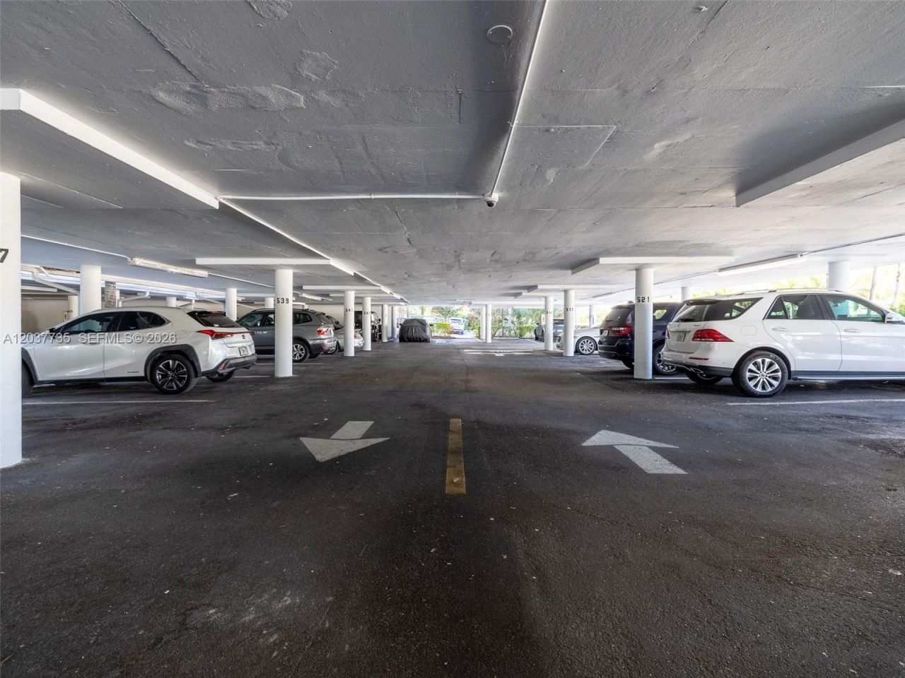 500 Bayview Dr, Unit 1520, Sunny Isles Beach, FL 33160 Photo
