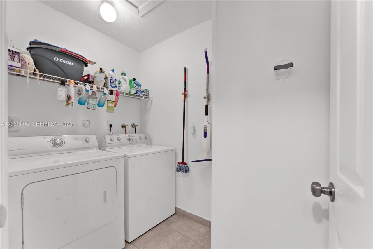 3218 S Carambola Cir S, Coconut Creek, FL 33066 Photo